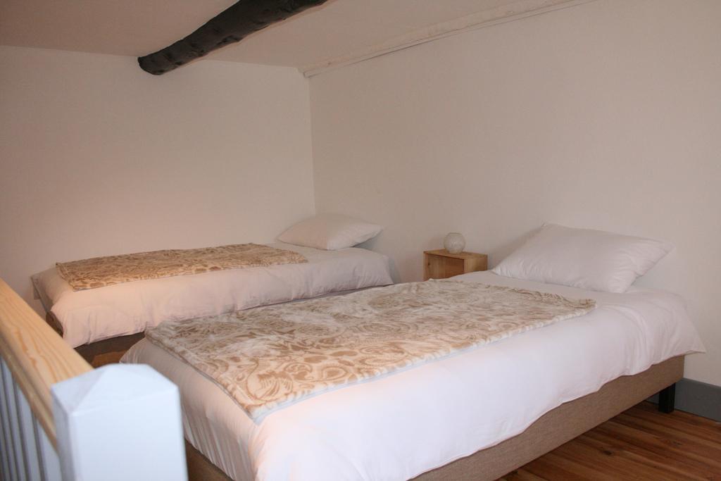 Guesthouse De Cambis B&B Remoulins Luaran gambar