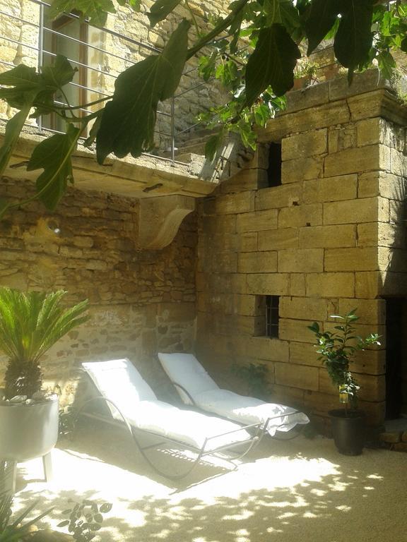 Guesthouse De Cambis B&B Remoulins Luaran gambar